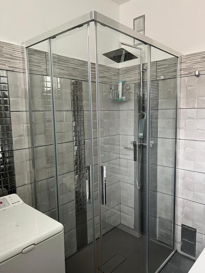 Gorgeous 2 Bedrooms Holiday Apartement Nicea Zewnętrze zdjęcie
