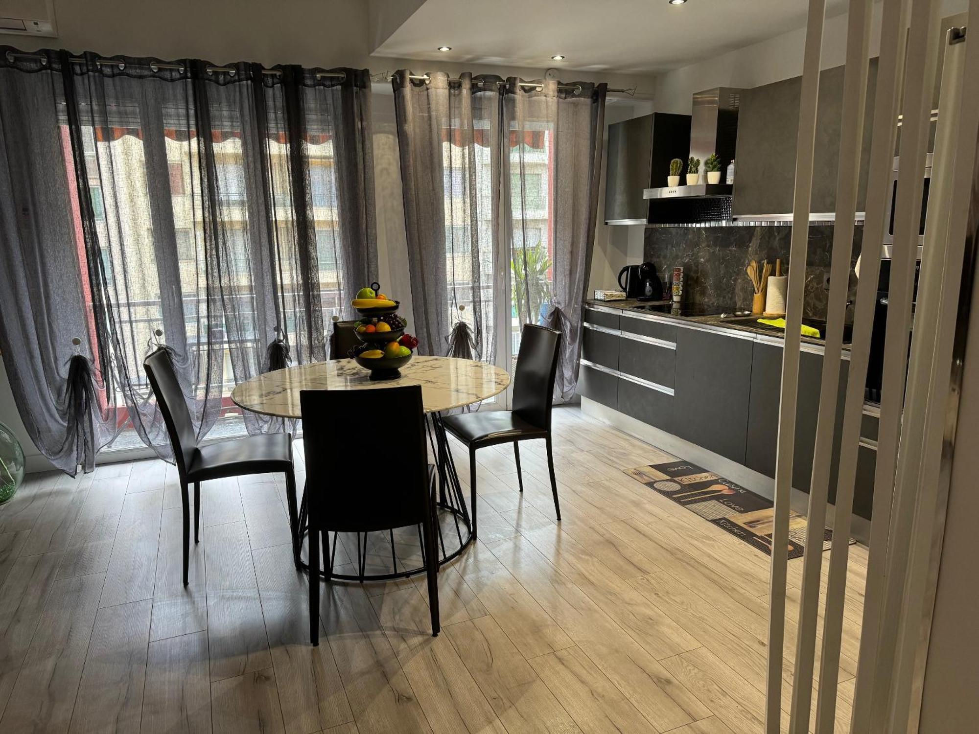 Gorgeous 2 Bedrooms Holiday Apartement Nicea Zewnętrze zdjęcie